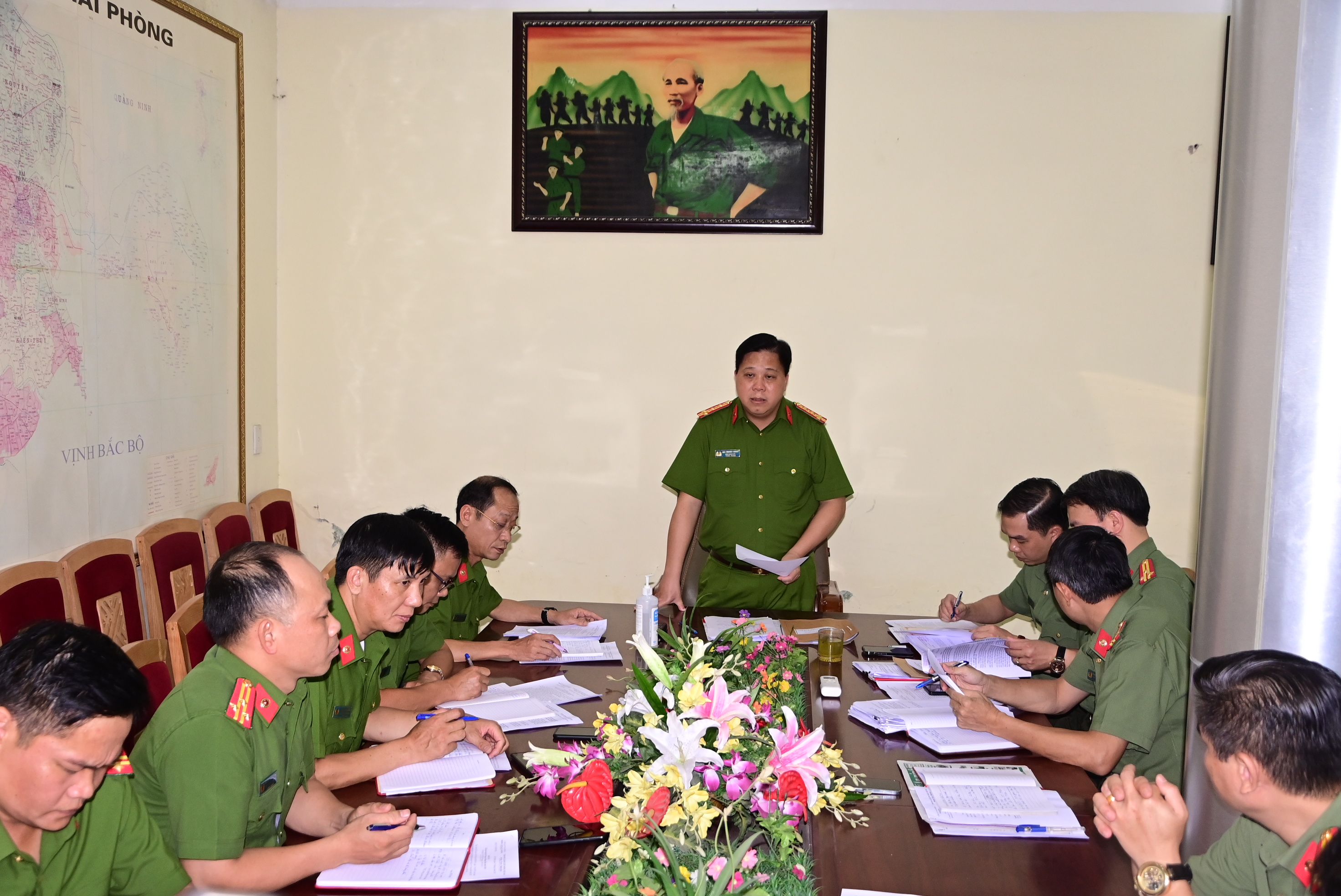 Tiếp tục triển khai hiệu quả các lớp huấn luyện Trung đoàn Cảnh sát cơ động dự bị chiến đấu năm 2023